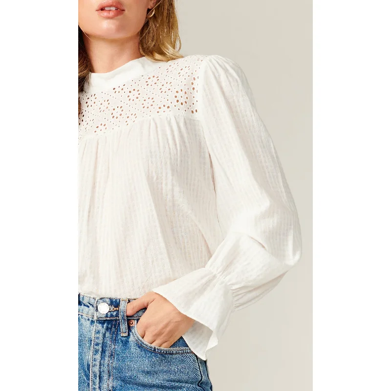 Vicka Eyelet Blouse