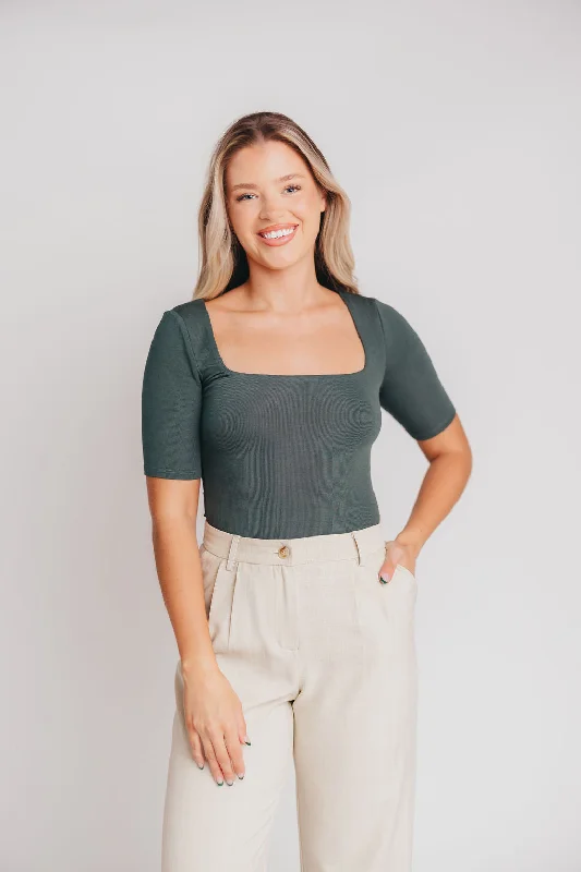 Kelly Top in Hunter Green