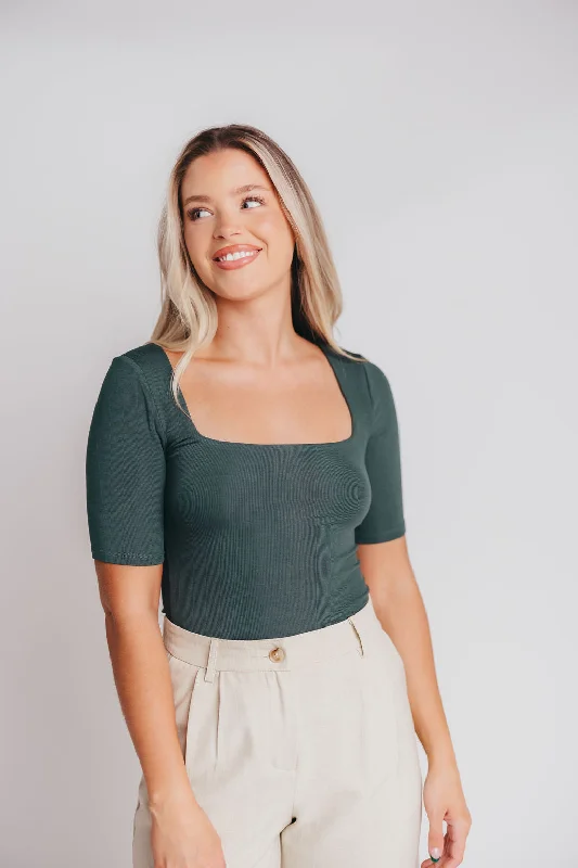 Kelly Top in Hunter Green