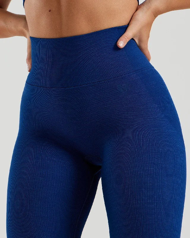 Motion Seamless Leggings | Ink Blue