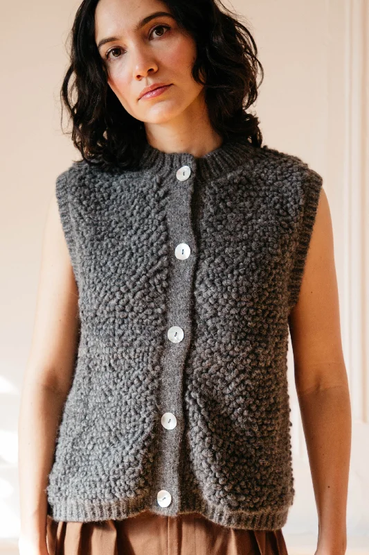 Cezar Loop Vest Sweater- Smoke