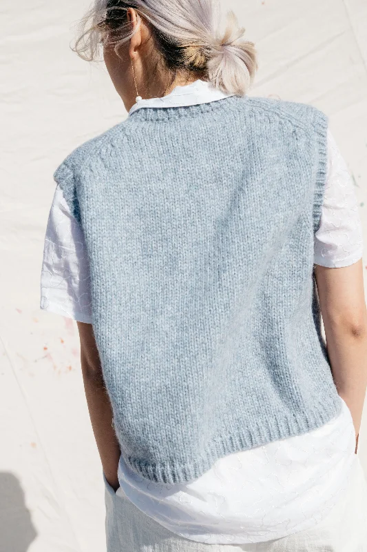 Sabine Sweater Vest- Powder