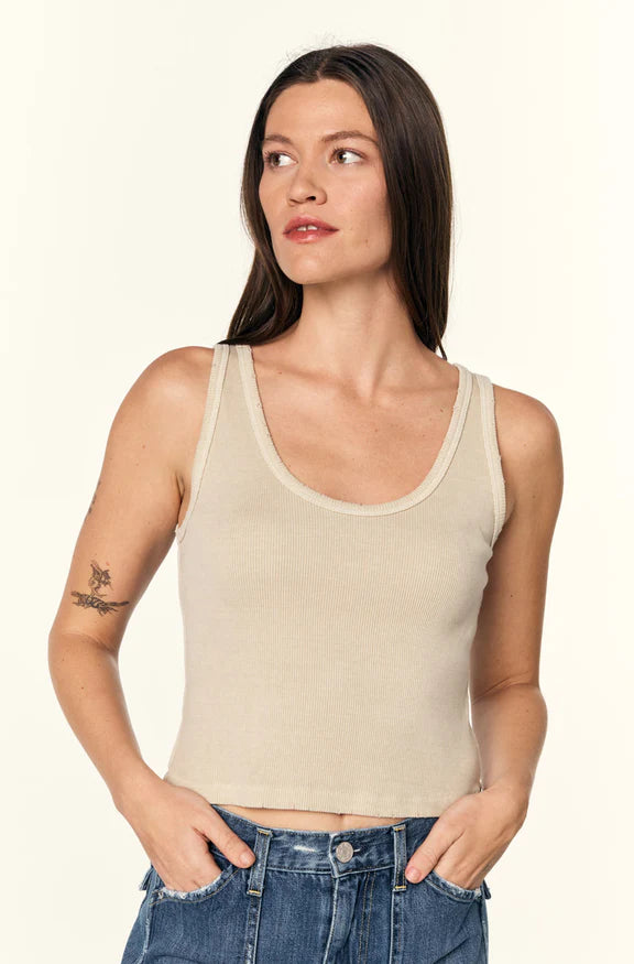 AMO Crop Rib Tank Oatmilk