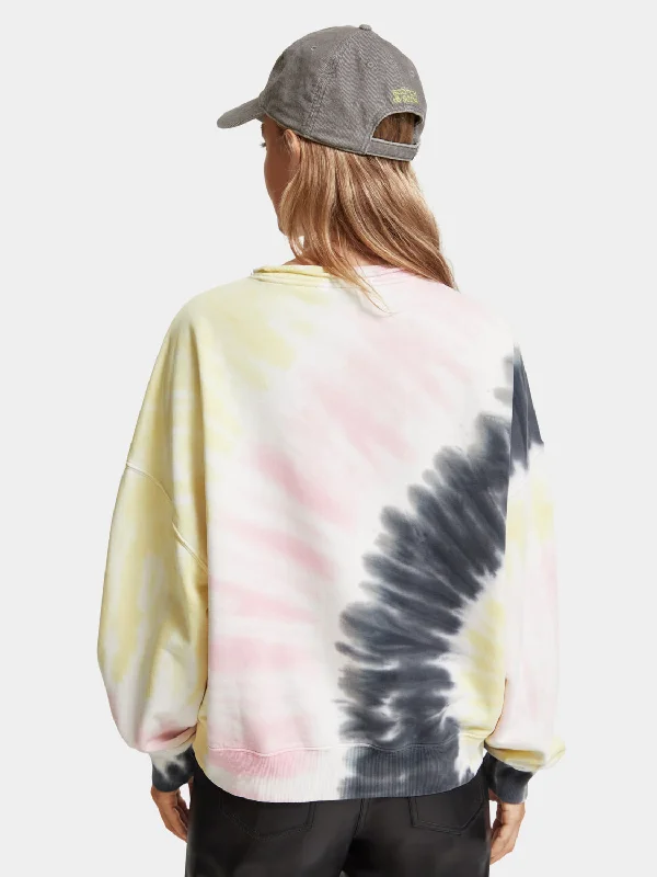 Oversized tie-dyed sweatshirt