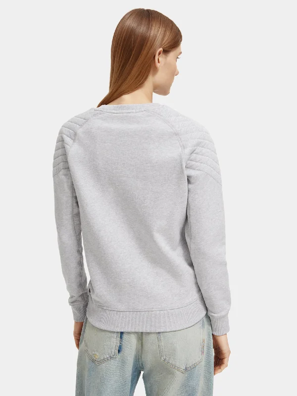 Quilted raglan sweatshirt